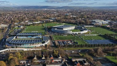 Etihad Kampüsü ve Joie Stadyumu, Manchester Citys antrenman tesisi Manchester City 'nin 25 Kasım 2025' te Manchester City, Manchester Stadyumu 'nda Bayer 04 Leverkusen' e karşı oynadığı UEFA Şampiyonlar Ligi 5.