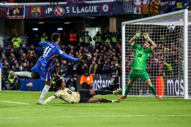Chelsea 'li Estvo, UEFA Şampiyonlar Ligi Maçı' nda 5-5 Chelsea-Barcelona maçında Stamford Bridge, Londra, 25 Kasım 2025 'te 2-0 berabere kaldı.