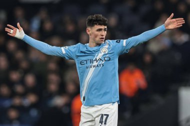 Manchester City 'den Phil Foden, Manchester Stadyumu' nda 25 Kasım 2025 'te oynanan 8 Manchester City - Bayer 04 Leverkusen maçında tepki gösterdi.
