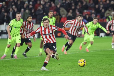 Sheffield United takımından Sydie Peck, 26 Kasım 2025 'te Bramall Lane, Sheffield, İngiltere' deki Sheffield United ile Portsmouth arasındaki Sky Bet Şampiyonası maçında 1-0 berabere kalma cezası aldı.