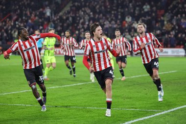 Sheffield United takımından Sydie Peck, 26 Kasım 2025 'te Bramall Lane, Sheffield, İngiltere' de oynanan Sky Bet Şampiyonası maçında 1-0 'lık galibiyetini kutluyor.