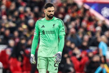 Liverpool kalecisi Giorgi Mamardashvili UEFA Şampiyonlar Ligi Maçı 'nda 8 maçın 5' i PSV Eindhoven 'a karşı Anfield, Liverpool, Birleşik Krallık, 26 Kasım 2025