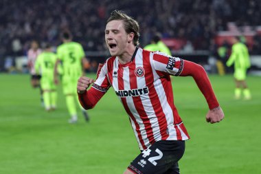 Sheffield United takımından Sydie Peck, 26 Kasım 2025 'te Bramall Lane, Sheffield, İngiltere' de oynanan Sky Bet Şampiyonası maçında 1-0 'lık galibiyetini kutluyor.