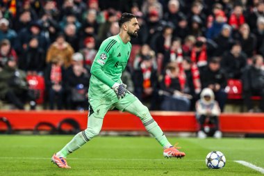Liverpool kalecisi Giorgi Mamardashvili, UEFA Şampiyonlar Ligi Maçı 'nda 8 maçın 5' inde Anfield, Liverpool, Birleşik Krallık 'ta PSV Eindhoven' a karşı, 26 Kasım 2025