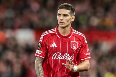 Nottingham Ormanı 'ndan Nicolas Dominguez UEFA Avrupa Ligi Maçı sırasında Nottingham Ormanı - Malmö FF - City Ground, Nottingham, İngiltere - 27 Kasım 2025 