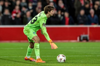 Malmö 'den Melker Ellborg, 27 Kasım 2025' te İngiltere 'nin Nottingham şehrinde oynanan 8 Nottingham Ormanı maçının 5' inci gününde Malmö FF 'ye karşı oynuyor. 