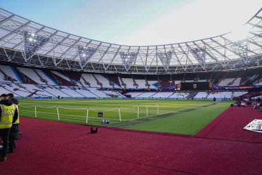 Premier League karşılaşması öncesinde Londra Stadyumu 'nun genel görünümü 30 Kasım 2025' te Londra Stadyumu 'nda West Ham United Liverpool' a karşı. 
