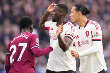 Premier Lig maçı 30 Kasım 2025 'te Londra Stadyumu' nda West Ham United Liverpool 'a karşı.  