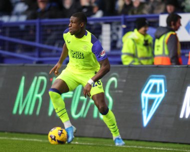 Preston North End 'den Thierry Small, 29 Kasım 2025' te İngiltere 'nin Hillsborough kentinde oynanan Sheffield Wednesday-Preston North End maçında maç yapıyor. 