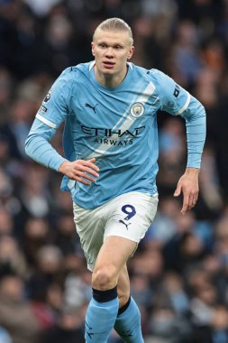 Manchester City ile Leeds United arasındaki Premier League maçı sırasında Manchester City 'den Erling Haaland 29 Kasım 2025' te Etihad Stadyumu 'nda karşılaştı. 