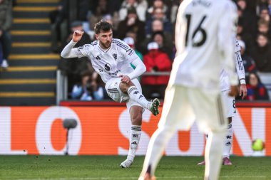 Manchester United 'dan Mason Mount Premier Lig maçında Manchester United' a karşı 30 Kasım 2025 'te Selhurst Park, Londra' da oynanan maçta 1-2 berabere kaldı. 