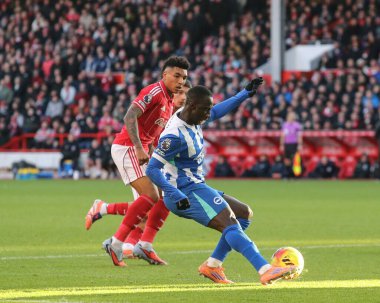Brighton & Hove Albion takımından Yankuba Minteh, İngiltere 'nin Nottingham Forest-Brighton ve Hove Albion maçı sırasında 30 Kasım 2025' de İngiltere 'nin Nottingham kentinde karşı karşıya geldi. 