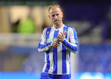 Sheffield Wednesday 'den Barry Bannan, 29 Kasım 2025' te İngiltere 'nin Hillsborough kentinde Çarşamba günü oynanan Sheffield Çarşamba günü Preston North End maçında taraftarları alkışlıyor. 