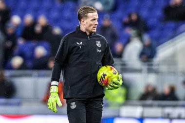 Everton kalecisi Jordan Pickford Premier League maçında Everton - Newcastle United maçı sırasında İngiltere 'nin Liverpool kentinde 29 Kasım 2025' te oynanan maç öncesi ısınma maçında 