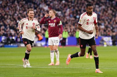 Liverpool 'dan Alexander Isak, 30 Kasım 2025' te Londra 'daki Londra Stadyumu' nda oynanan Premier League maçında Liverpool 'un ilk golünü attı. 