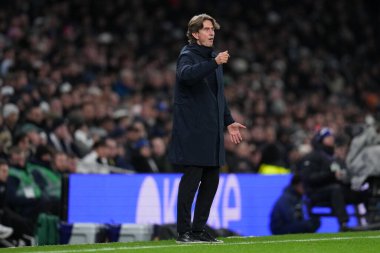 Tottenham Hotspur Premier Lig maçında Thomas Frank teknik direktörü Tottenham Hotspur, Fulham 'a karşı Tottenham Hotspur Stadyumu, Londra, 29 Kasım 2025 