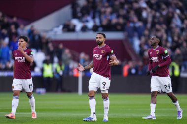 West Ham oyuncuları 30 Kasım 2025 'te Londra Stadyumu' nda oynanan Premier League maçında West Ham United Liverpool 'a karşı oynayacaklar. 