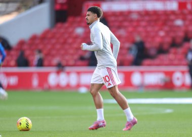 Nottingham Ormanı 'ndan Morgan Gibbs-White Premier League maçı sırasında Nottingham Forest, Brighton ve Hove Albion' a karşı 30 Kasım 2025 'te Nottingham, İngiltere' de oynanan maç öncesi ısınma maçında... 