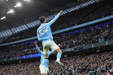 Manchester City 'den Josko Gvardiol, Manchester City - Leeds United maçında 29 Kasım 2025' te Etihad Stadyumu 'nda 2-0 kazanma golünü kutluyor. 
