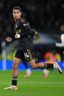 Joshua King of Fulham Premier League maçı sırasında Tottenham Hotspur Fulham 'a karşı Tottenham Hotspur Stadyumu, Londra, Birleşik Krallık, 29 Kasım 2025 