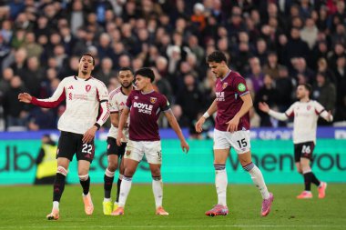 Liverpool 'dan Hugo Ekitike, 30 Kasım 2025' te Londra 'daki Londra Stadyumu' nda oynanan Premier League karşılaşmasında hayal kırıklığına uğradı. 