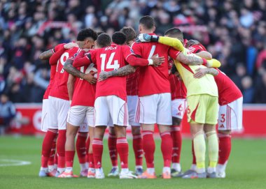 Nottingham Ormanı takımı Premier Lig maçı sırasında Nottingham Forest, Brighton ve Hove Albion 'a karşı 30 Kasım 2025' te Nottingham, İngiltere 'de bir araya geldi. 