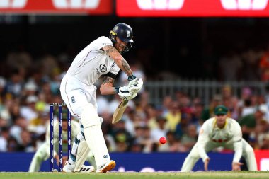 İngiltere 'den Ben Stokes, Avustralya' nın Gabba, Brisbane Ground, Brisbane, Avustralya 'da 4 Aralık 2025' te oynanan 2. 