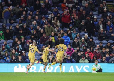 Kristal Saray 'dan Daniel Munoz, Premier Lig maçı Burnley' nin 3 Aralık 2025 'te Burnley, Burnley' deki Crystal Palace maçında 0-1 kazanma hedefini kutluyor. 
