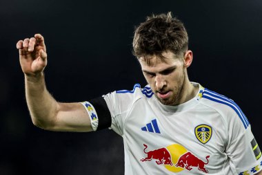 Leeds United takımından Anton Stach, Leeds United ile Chelsea maçında Elland Road, Leeds, İngiltere 'de 3 Aralık 2025' te karşılaştı. 