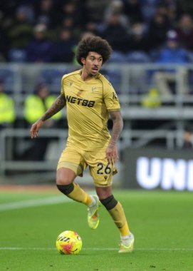Chris Richards of Crystal Palace makes a run with the ball during the Premier League match Burnley vs Crystal Palace at Turf Moor, Burnley, United Kingdom, 3rd December 2025 