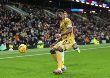 Kristal Saray 'dan Marc Guehi Premier Lig maçı sırasında Burnley, Burnley' e karşı Turf Moor, Burnley, İngiltere, 3 Aralık 2025 