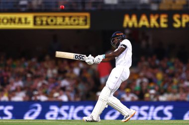 İngiltere 'den Jofra Archer, Avustralya' nın Gabba, Brisbane Ground, Brisbane, Avustralya 'da 4 Aralık 2025' te oynanan 2. 