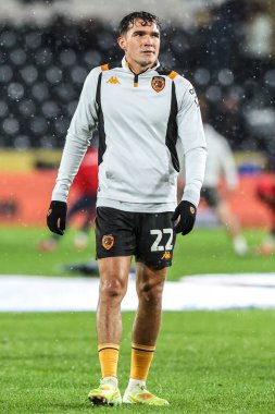 Hull City 'den Kyle Joseph maç öncesi ısınma maçında Hull City ile Middlesbrough arasındaki maç sırasında MKM Stadyumu, Hull, İngiltere, 5 Aralık 2025 