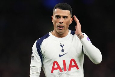 Tottenham Hotspur 'dan Pedro Porro Premier League maçında Tottenham Hotspur, Brentford' a karşı Tottenham Hotspur Stadyumu, Londra, 6 Aralık 2025 