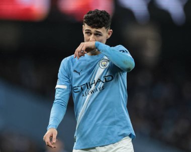 Manchester City - Manchester City maçı sırasında Phil Foden Etihad Stadyumu 'nda, 6 Aralık 2025 