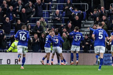 Everton 'dan Thierno Barry, Premier League maçı Everton-Nottingham Forest maçında 6 Aralık 2025' te Liverpool, Liverpool 'daki Hill Dickinson Stadyumu' nda 2-0 'lık galibiyetini kutluyor. 