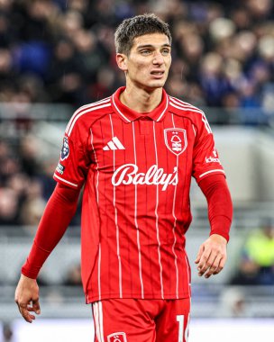 Nottingham Ormanı 'ndan Nicolas Dominguez Premier League maçı sırasında Everton, Nottingham Ormanı' na karşı Hill Dickinson Stadyumu, Liverpool, 6 Aralık 2025 