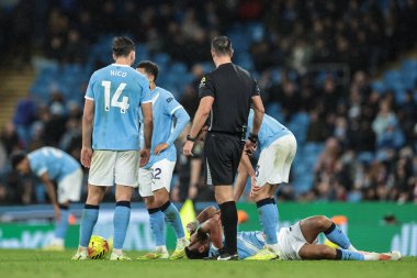Manchester City, Manchester, İngiltere 'deki Etihad Stadyumu' nda oynanan Premier League maçında Sunderland 'li Luke O' Nien tarafından faul yapıldıktan sonra sakatlanan Matheus Nunes, 6 Aralık 2025 