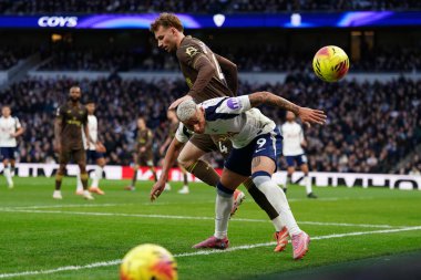 Premier Lig maçında Tottenham Hotspur, Brentford 'a karşı Tottenham Hotspur Stadyumu, Londra, 6 Aralık 2025 