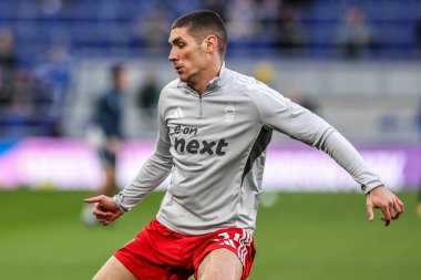 Nottingham Ormanı 'ndan Nikola Milenkoviç Premier Lig maçı sırasında İngiltere' nin Liverpool şehrindeki Liverpool Stadyumu 'nda oynanan Everton - Nottingham Ormanı maçında ısınma turunda 
