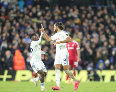 Alexander Isak of Liverpool celebrates his goal to make it 1-2 during the Premier League match Leeds United vs Liverpool at Elland Road, Leeds, United Kingdom, 6th December 2025 