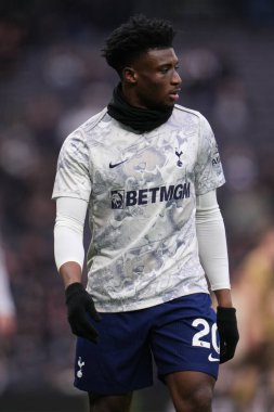 Tottenham Hotspur 'dan Mohammed Kudus Premier Lig karşılaşması öncesinde Tottenham Hotspur ile Brentford arasında Tottenham Hotspur Stadyumu, Londra, 6 Aralık 2025 