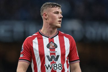 Premier Lig karşılaşmasında Sunderland 'dan Daniel Ballard Manchester City ile Sunderland maçında Etihad Stadyumu, Manchester, İngiltere, 6 Aralık 2025 