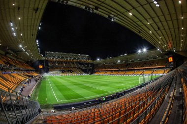 Molineux, İngiltere 'nin Wolverhampton kentinde oynanan Premier League karşılaşması öncesinde Wolverhampton Wanderers ve Manchester United maçının genel görünümü, 8 Aralık 2025 