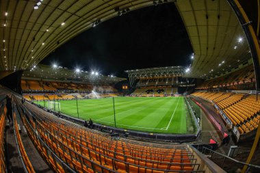 Molineux, İngiltere 'nin Wolverhampton kentinde oynanan Premier League karşılaşması öncesinde Wolverhampton Wanderers ve Manchester United maçının genel görünümü, 8 Aralık 2025 