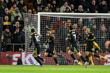 Bruno Fernandes of Manchester Untied celebrates his goal to make it 0-1 during the Premier League match Wolverhampton Wanderers vs Manchester United at Molineux, Wolverhampton, United Kingdom, 8th December 2025 