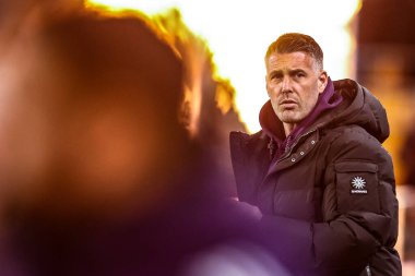 Wolverhampton Wanderers 'ın menajeri Rob Edwards Premier League maçında Wolverhampton Wanderers, Manchester United' a karşı Molineux, Wolverhampton, İngiltere, 8 Aralık 2025 