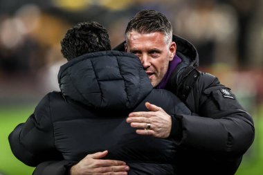 Wolverhampton Wanderers 'ın teknik direktörü Rob Edwards, Premier League maçında Manchester United' ın Ruben Amorim teknik direktörü Wolverhampton Wanderers 'a karşı Molineux, Wolverhampton, Birleşik Krallık' ta 8 Aralık 2025 'te oynanan karşılaşmada 