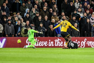 Manchester Untie 'den Bruno Fernandes Premier League maçında 0-1 öne geçiyor. Wolverhampton Wanderers, Manchester United' a karşı. Molineux, Wolverhampton, İngiltere, 8 Aralık 2025 