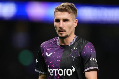 Slavia Prag 'dan Michael Sadilek UEFA Şampiyonlar Ligi Maçı' nda Tottenham Hotspur 'a karşı Slavia Prag, Tottenham Hotspur Stadyumu, Londra, İngiltere, 9 Aralık 2025 